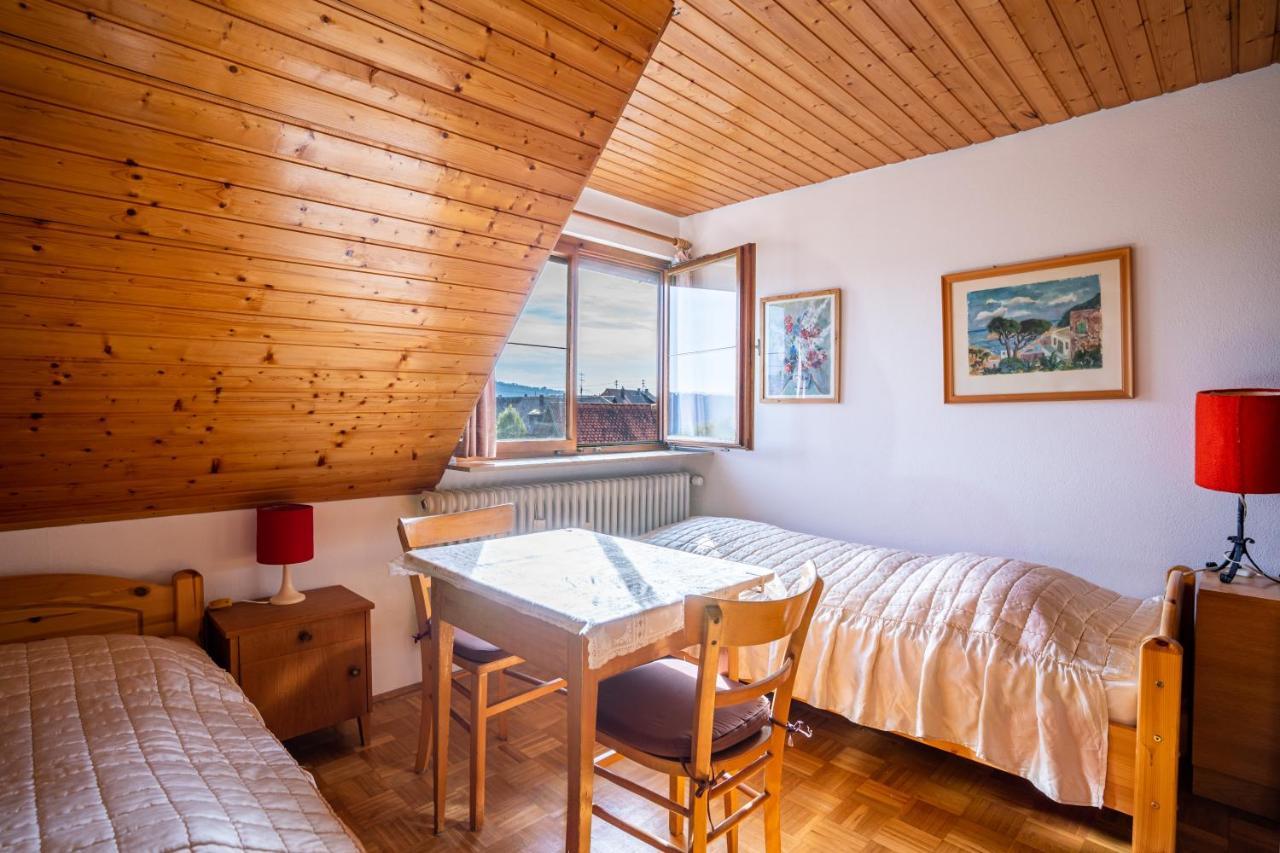 Zum Torkelhaus Hotell Sipplingen Exteriör bild