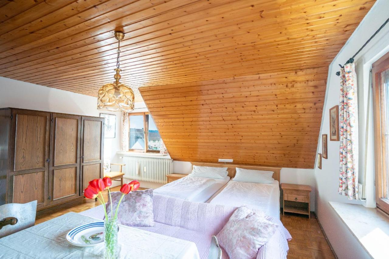 Zum Torkelhaus Hotell Sipplingen Exteriör bild