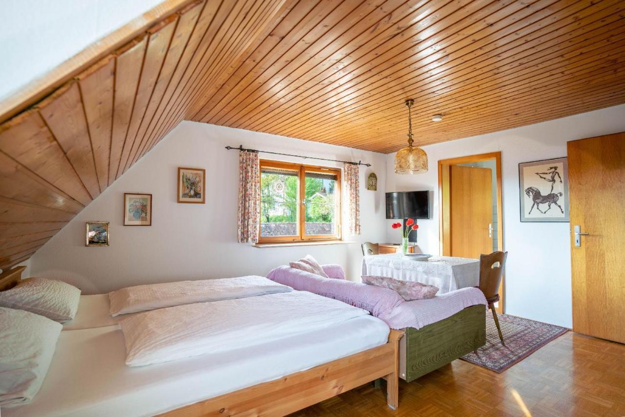 Zum Torkelhaus Hotell Sipplingen Exteriör bild