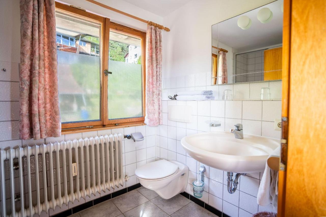 Zum Torkelhaus Hotell Sipplingen Exteriör bild