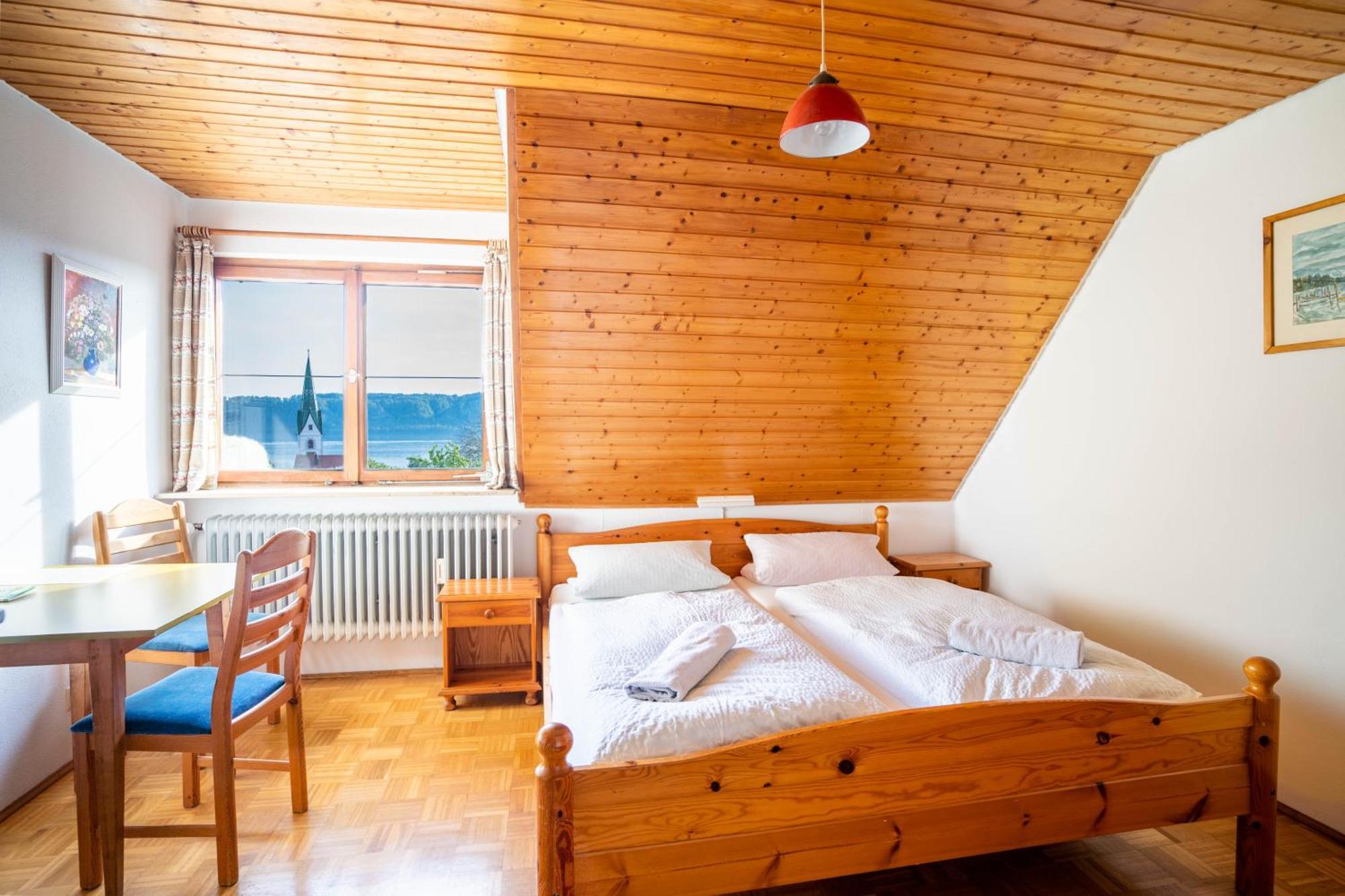 Zum Torkelhaus Hotell Sipplingen Exteriör bild